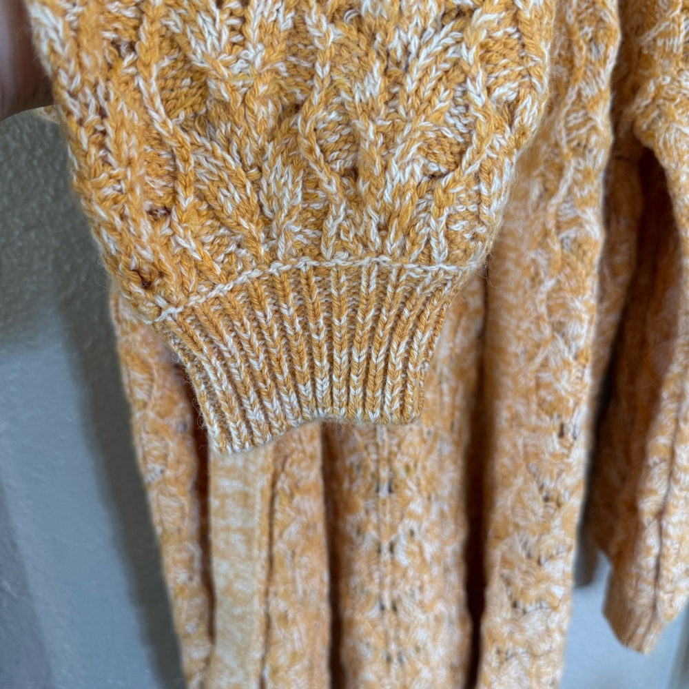 LC‎ Lauren Conrad Orange Chunky Knit Cardigan - Picture 8 of 8